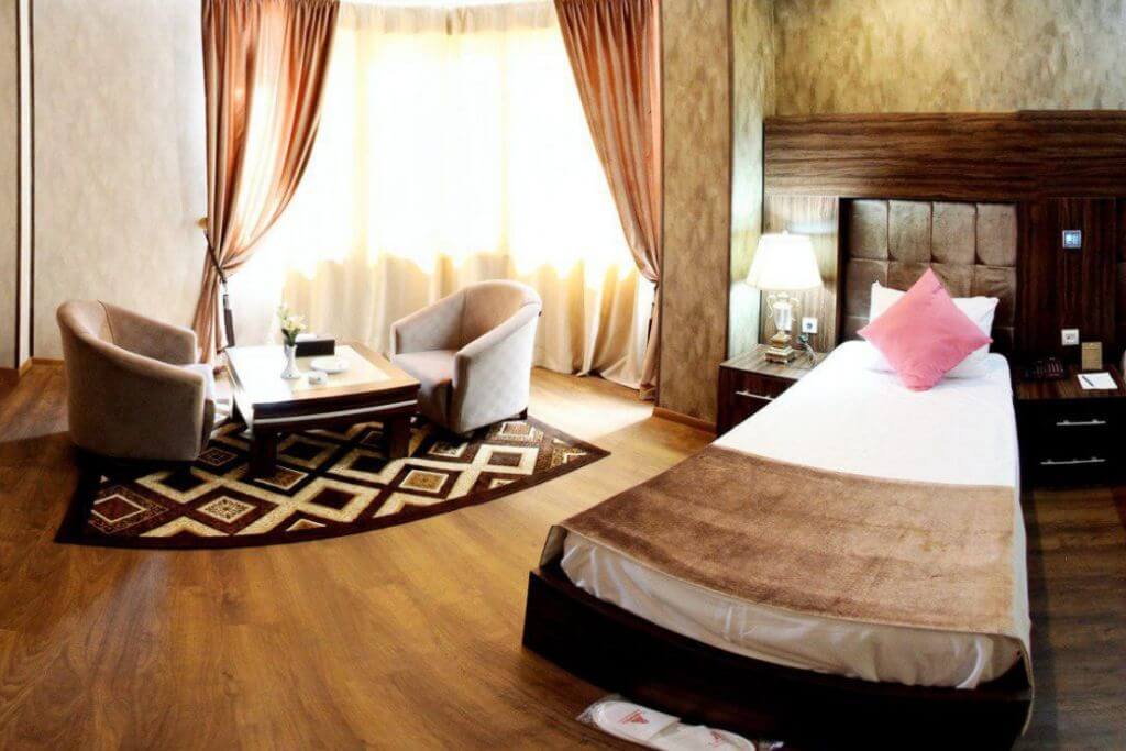 -پارسیان-آزادی